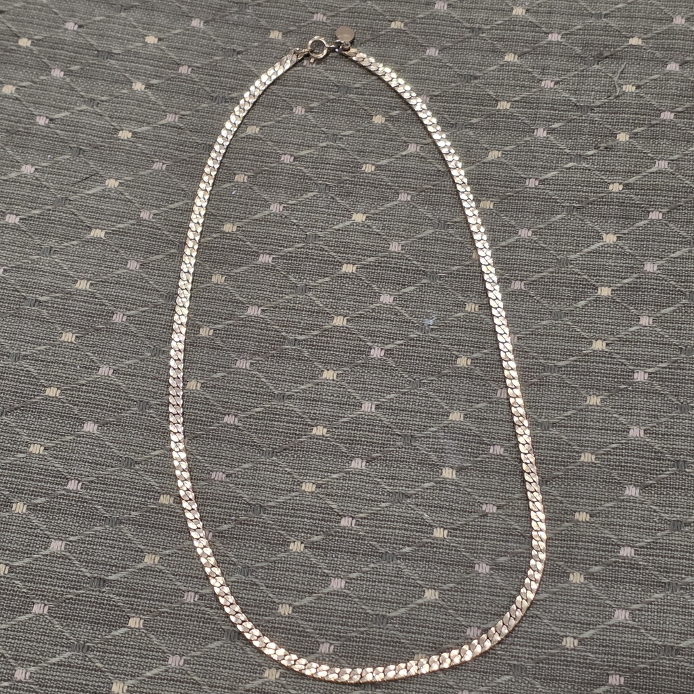 Vintage Avon Signed Gold Choker Necklace - Picture 3 of 6